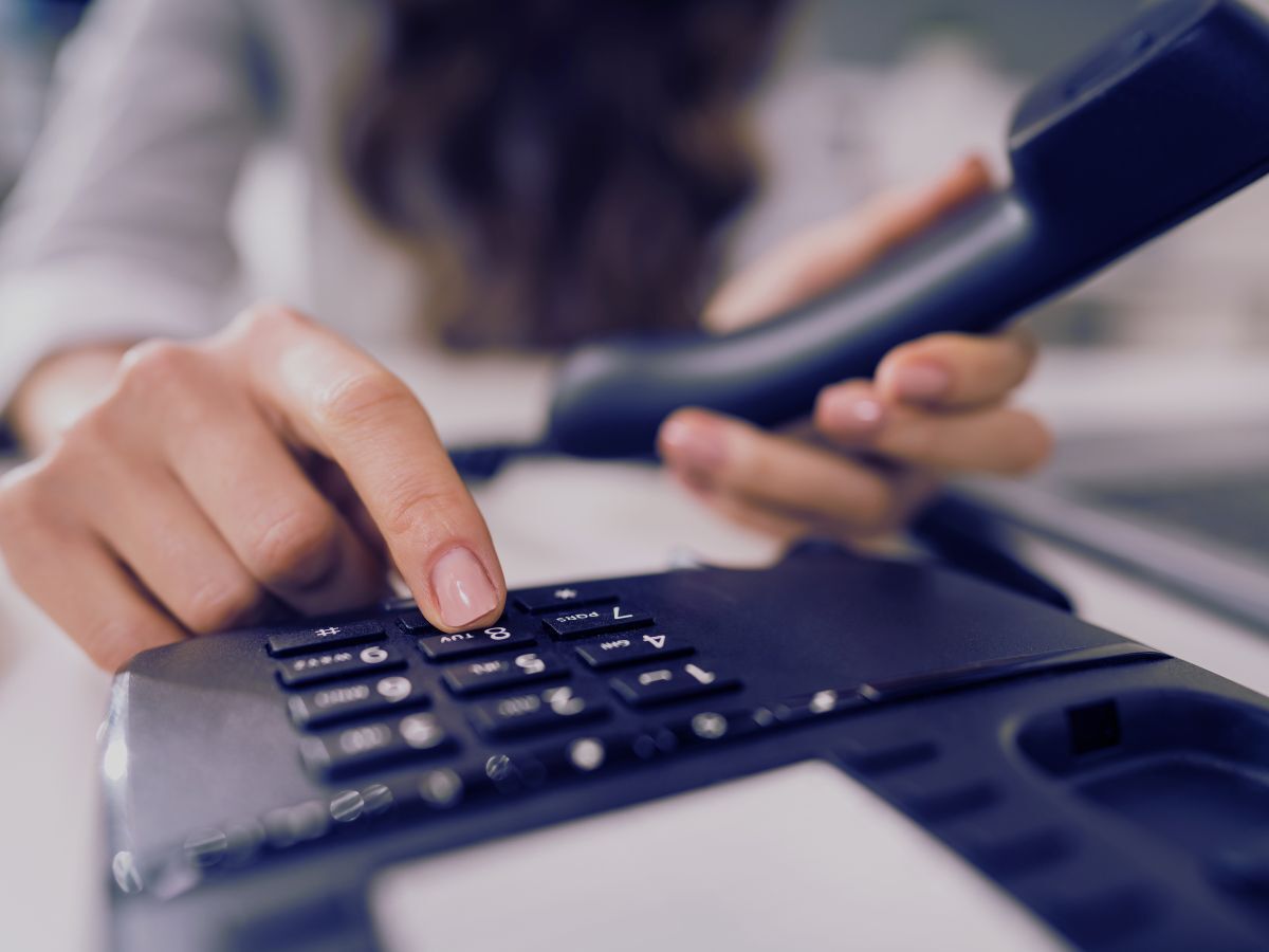 Outsourced Lead Generation France: Pros, Cons, and Real ROI