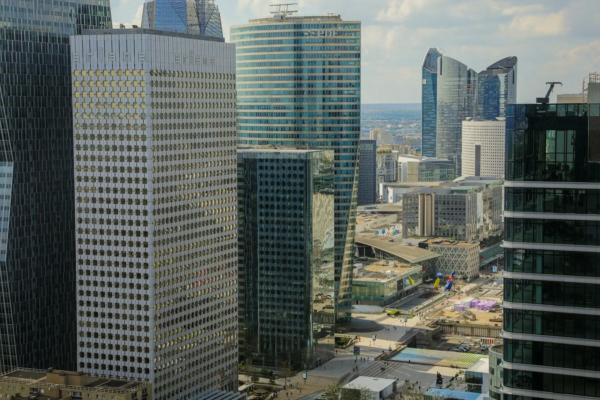 Setting Up a Subsidiary in France: Process for Foreign Companies